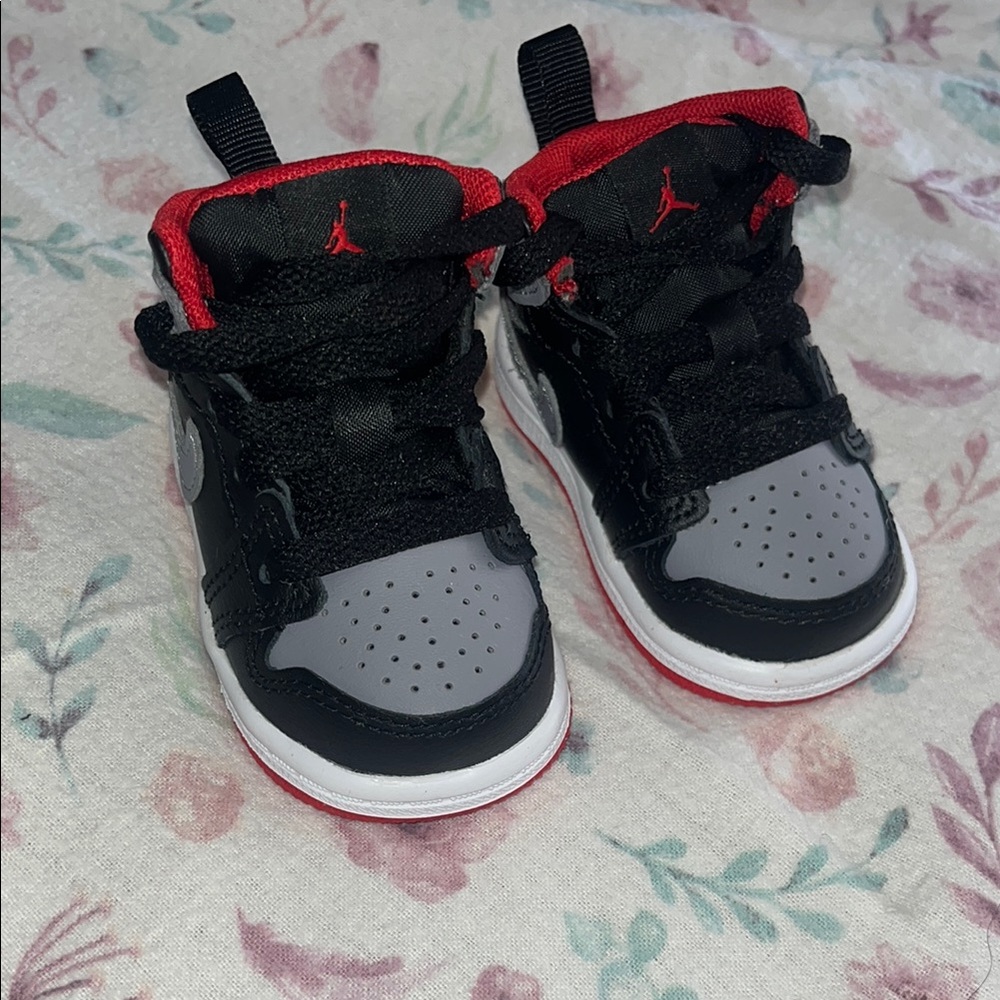 Jordan Kids Sneakers Black Red Gray